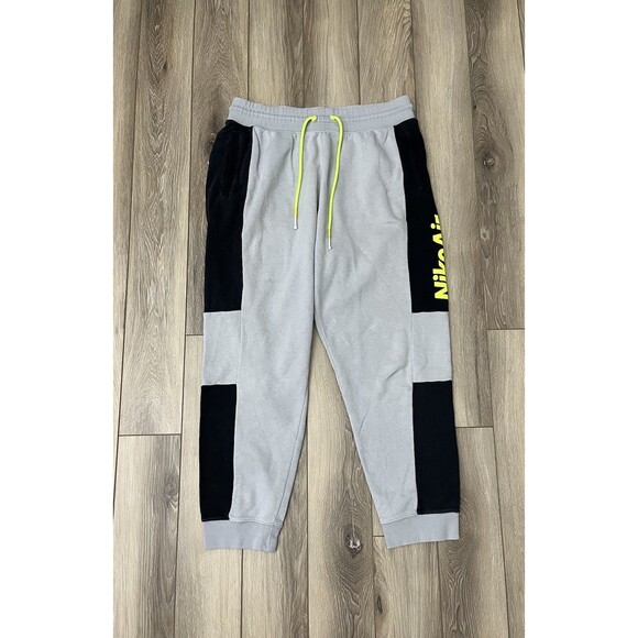 Nike Air Gray Colorblock Sweatpants Joggers Mens Size Large Zip Pocket - Picture 1 of 9